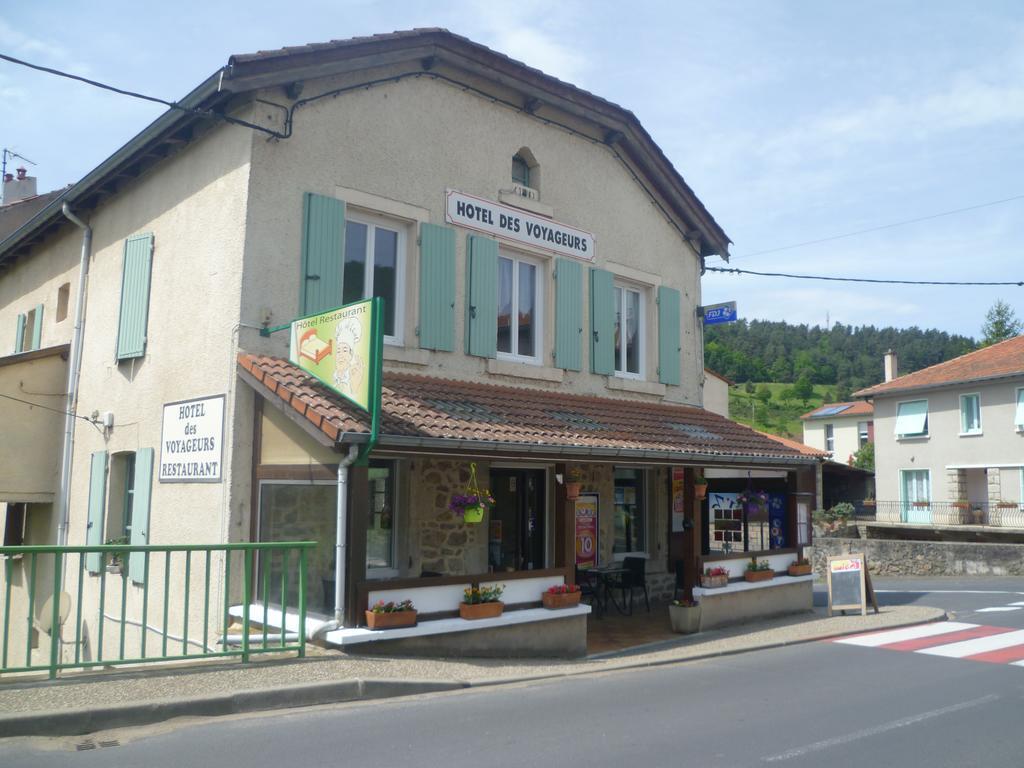 Hotel Des Voyageurs Vorey Esterno foto